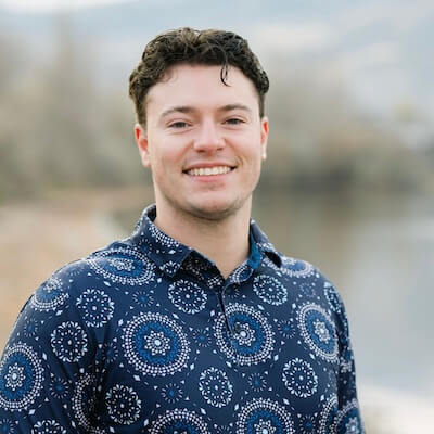 Logan Bromm staff photo